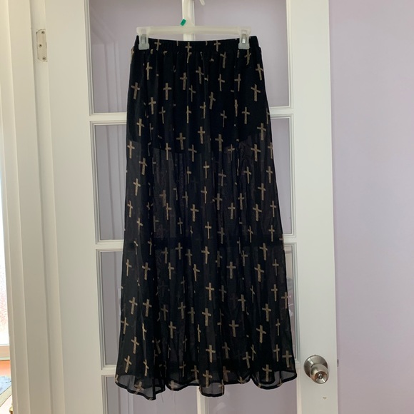 Maxi chiffon skirt with built in spandex - Picture 3 of 3